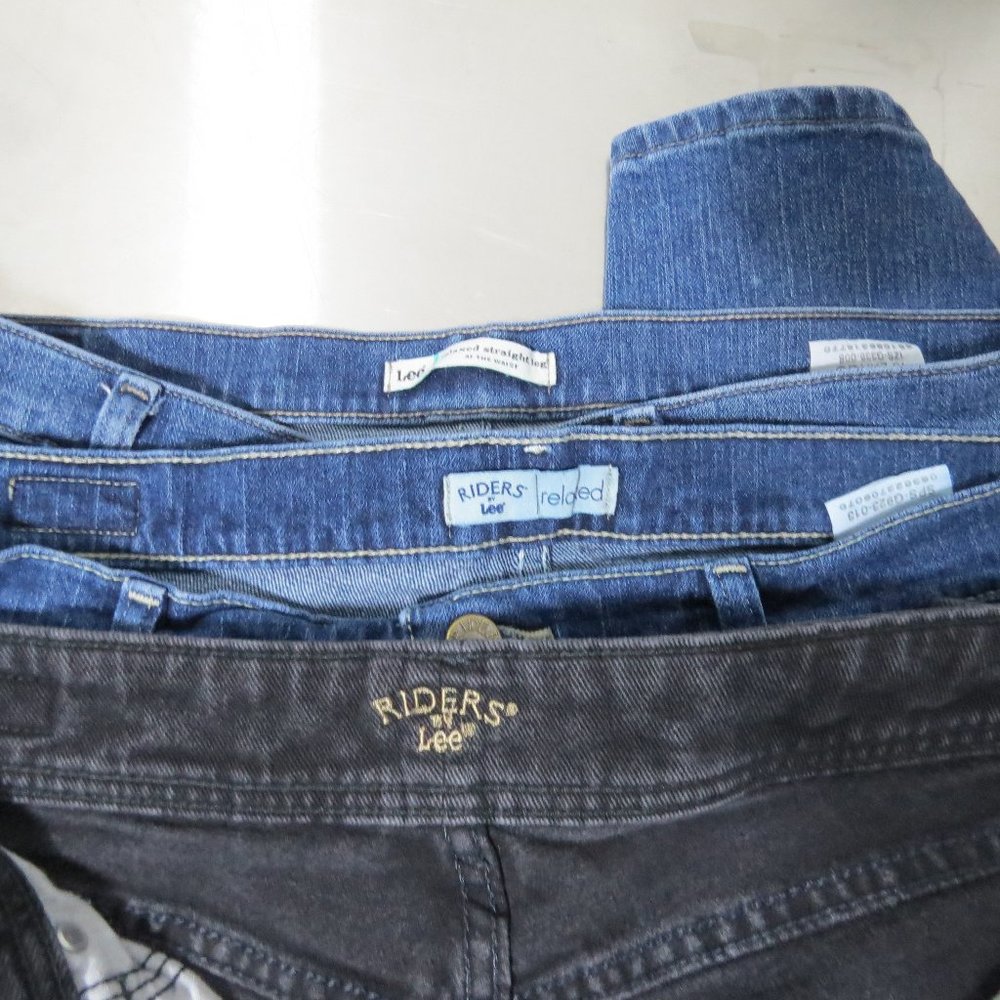 Lot of 3 pr Women's Lee Riders jeans size 16L 723 - Picture 3 of 7